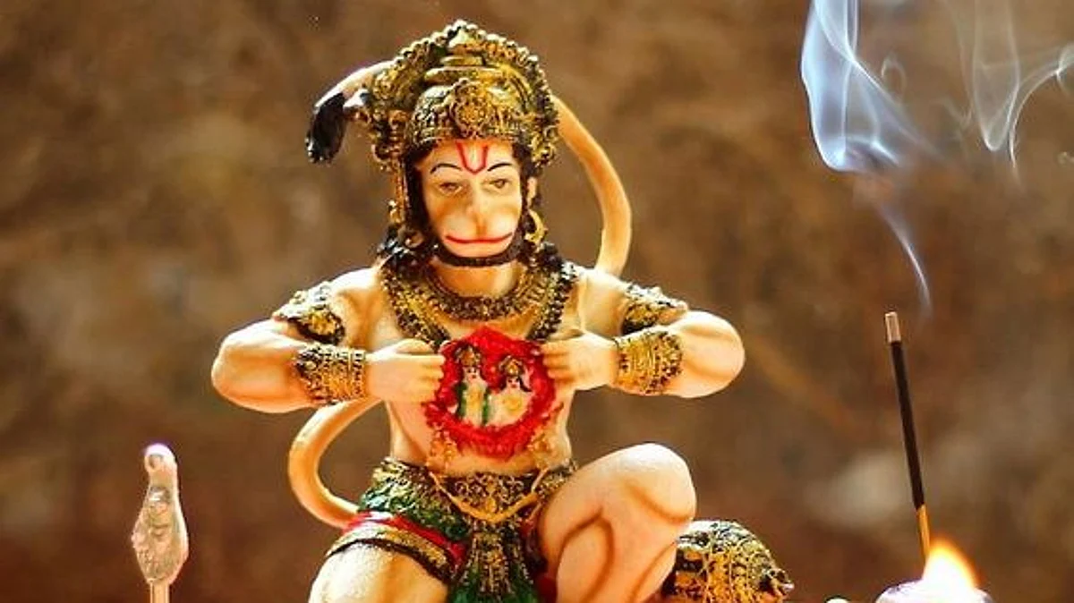 नीब करोली बाबा की अनंत कथाएँ : हनुमान जी की कथाओं को सुनने सिद्ध आत्माओं का आना