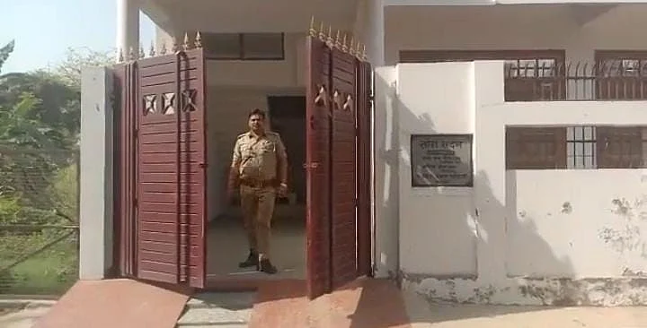 Caretaker Murdered At Chinhat House In Lucknow 