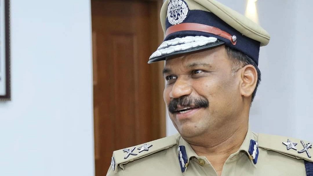 Kerala train arson case and the row over IG Vijayan's suspension - Vimarsana News