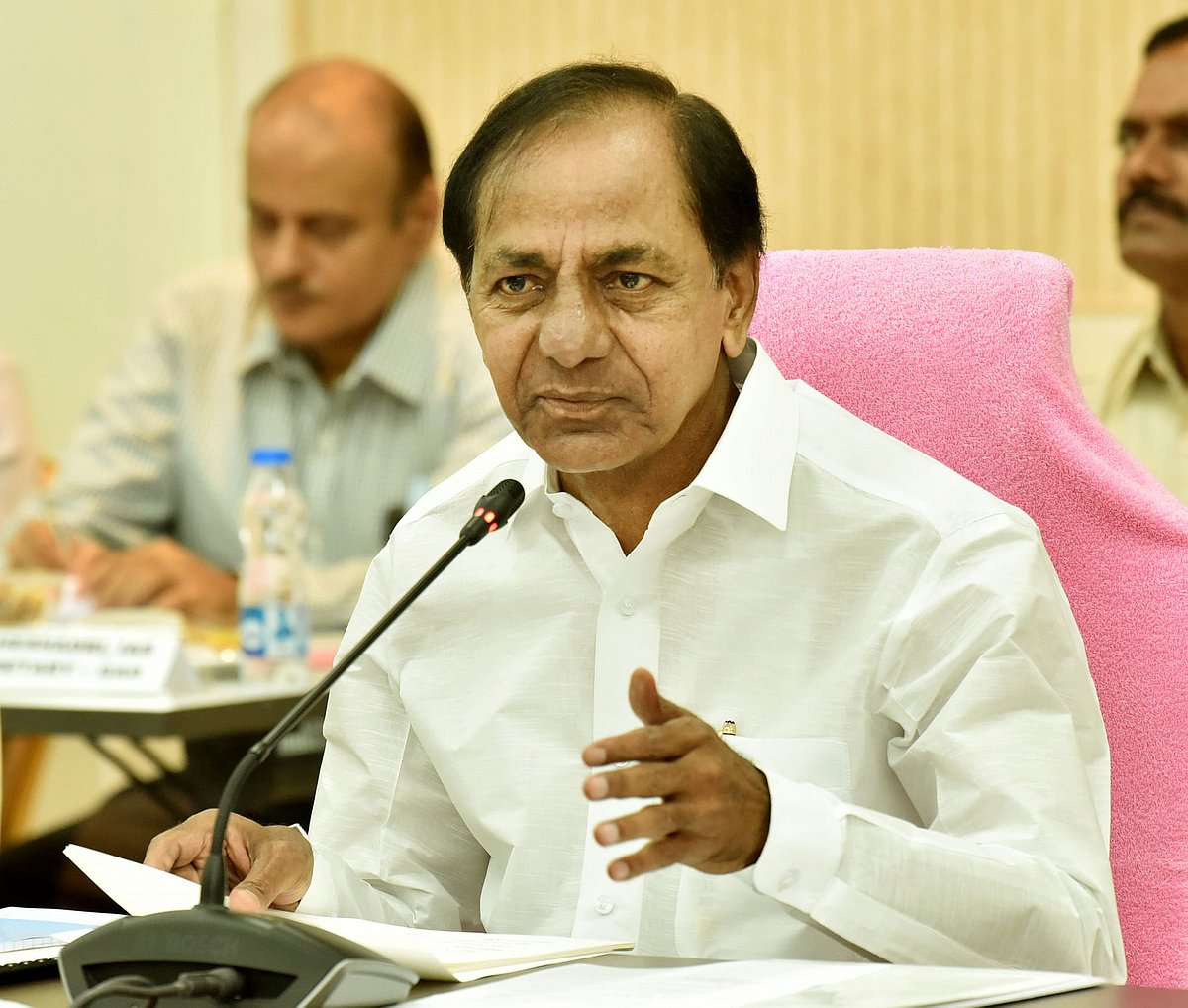 CM KCR announces new Pay Revision Commission, seeks report in six months - Vimarsana News