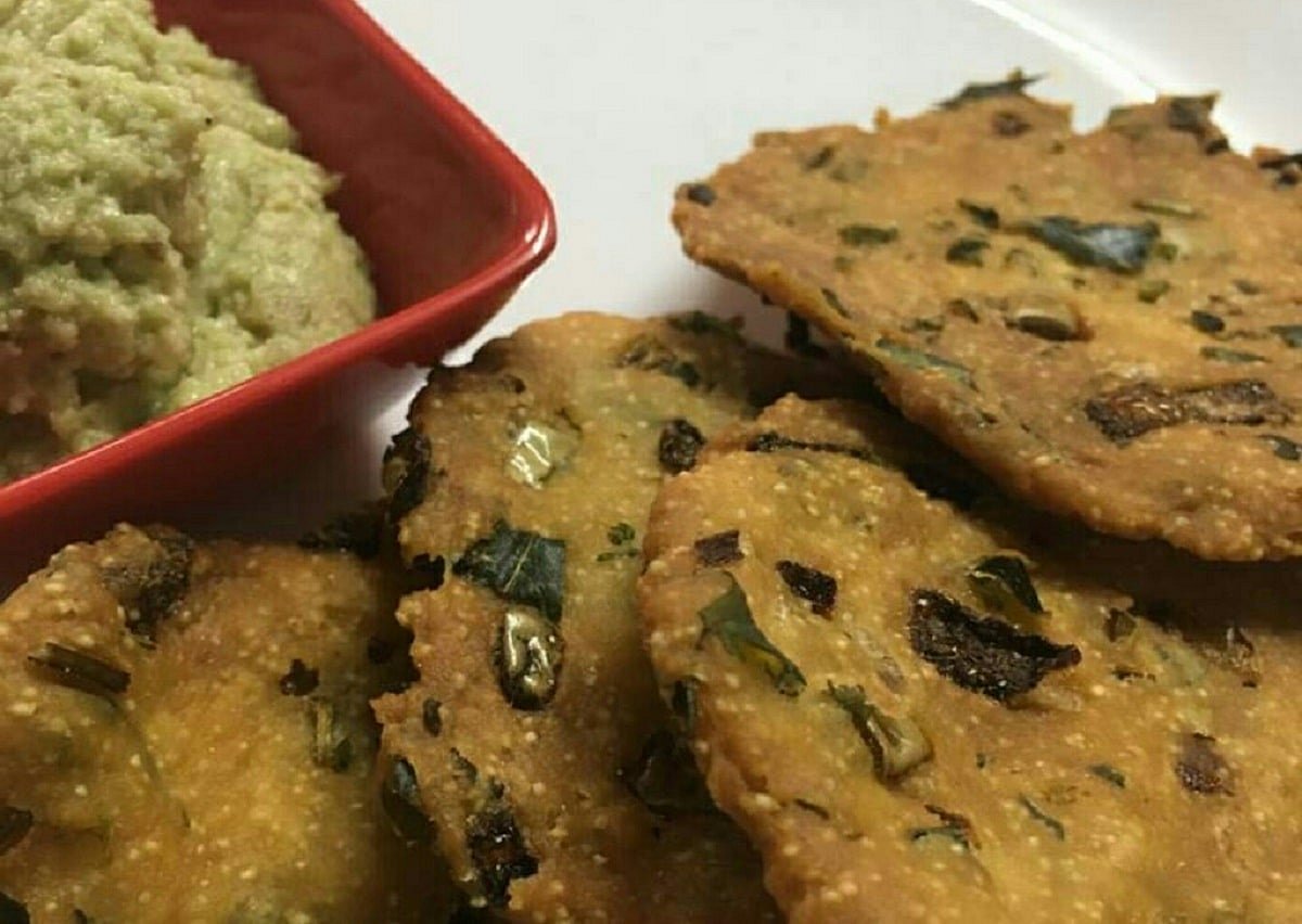 Craving kodbale or khakra? This Bengaluru startup sources homemade