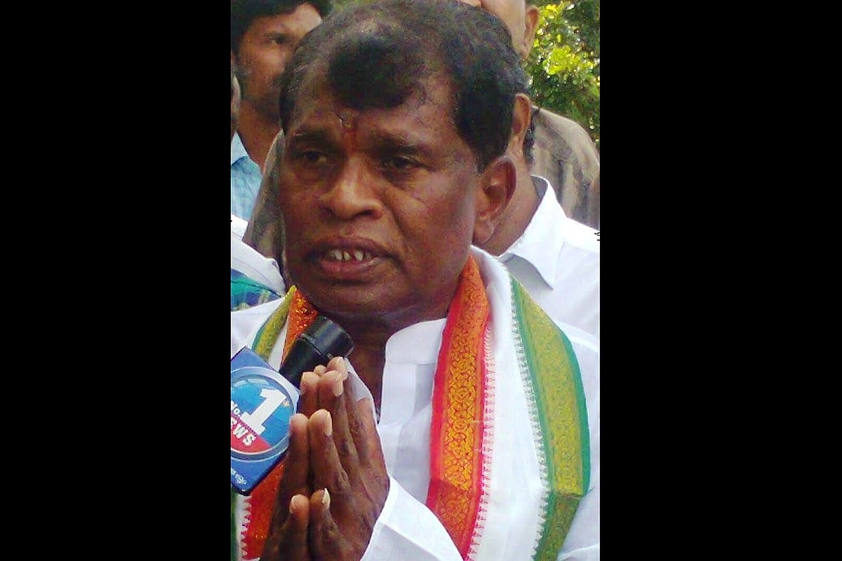 SIT to probe death of Telangana Cong leader Rajaiah's family members in ...