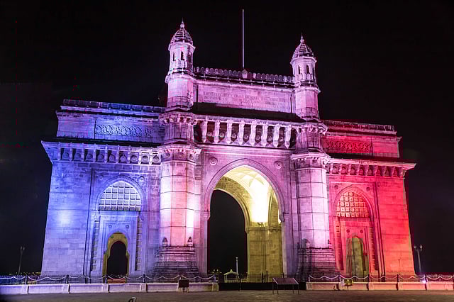 10 most beautiful places to see in Mumbai. Places to visit in Mumbai
