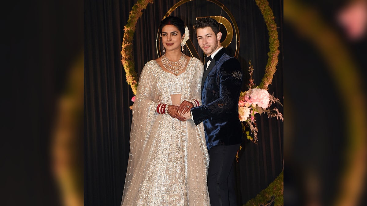 Unseen Photos Priyanka Chopra And Nick Jonas Release Photos With