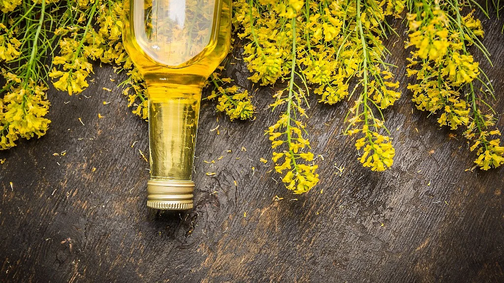 Using the right quality and quantity of oil while cooking is extremely important.