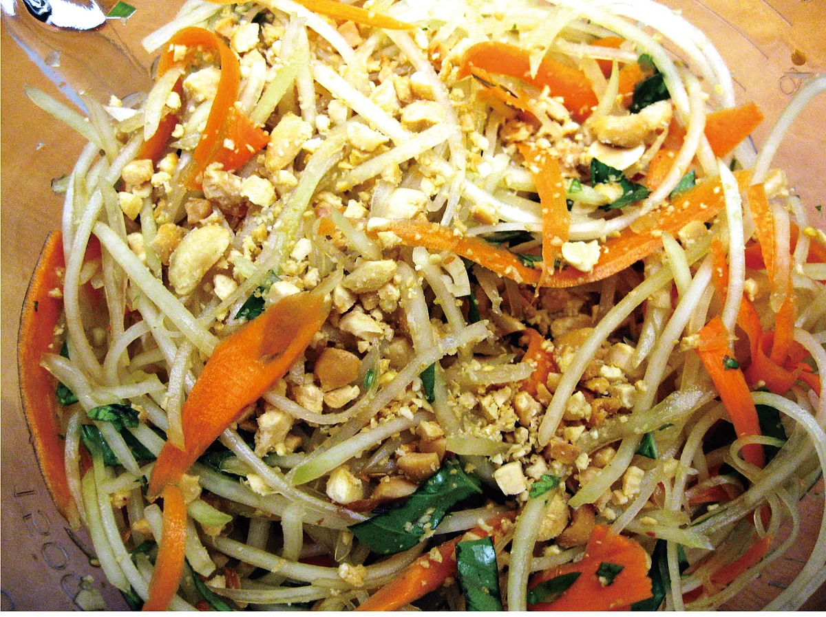 Thai Papaya Salad