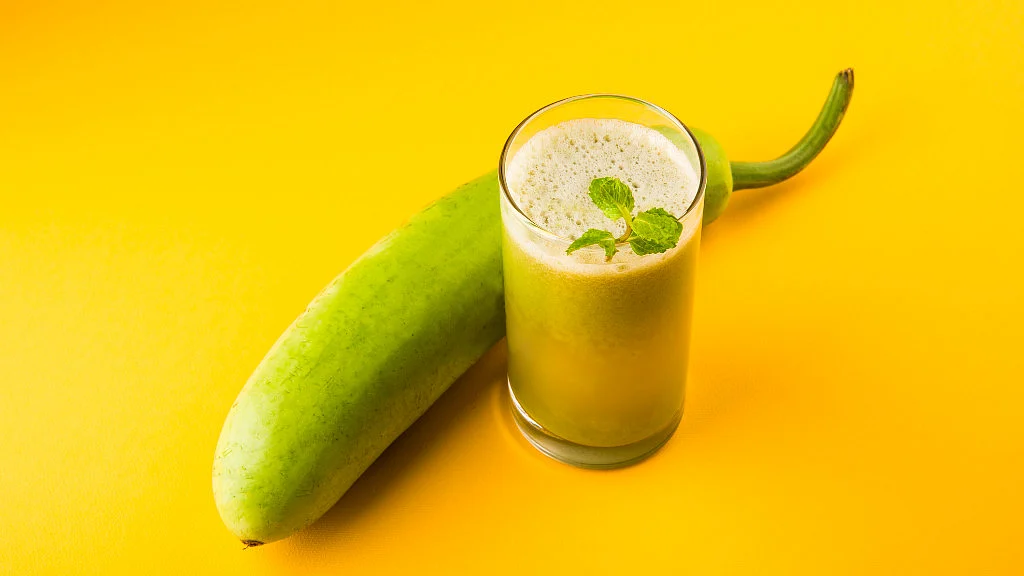 Bottle gourd prevents fatigue and keeps the body cool.
