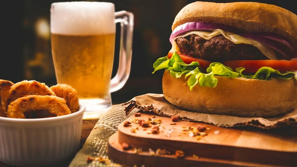 Junk food contains high amounts of saturated fat and is harmful for your heart’s health.