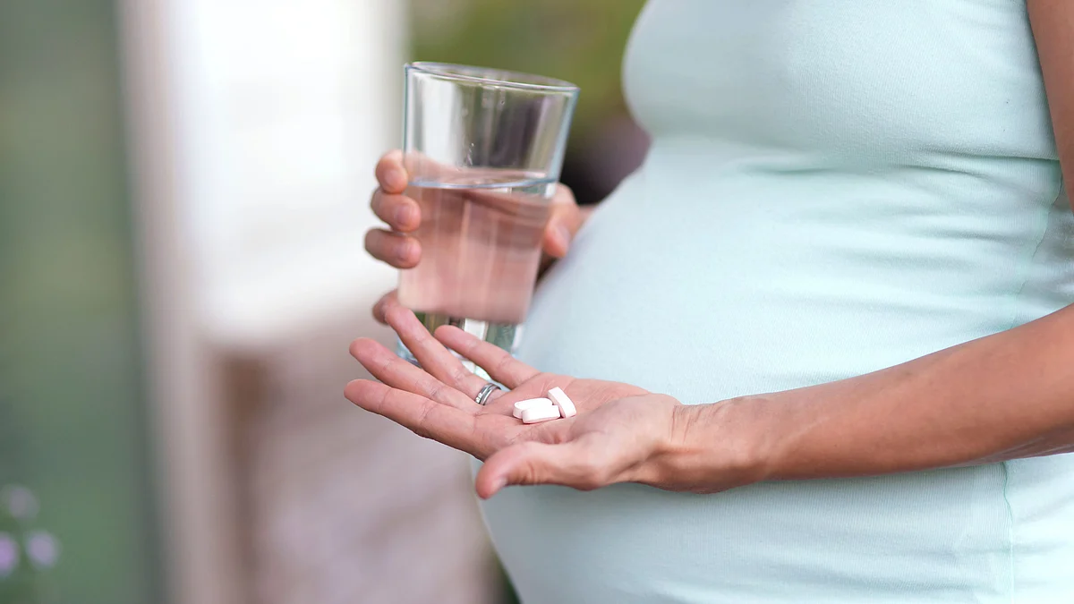 Women who take paracetamol during pregnancy are at risk of having children with behaviour problems