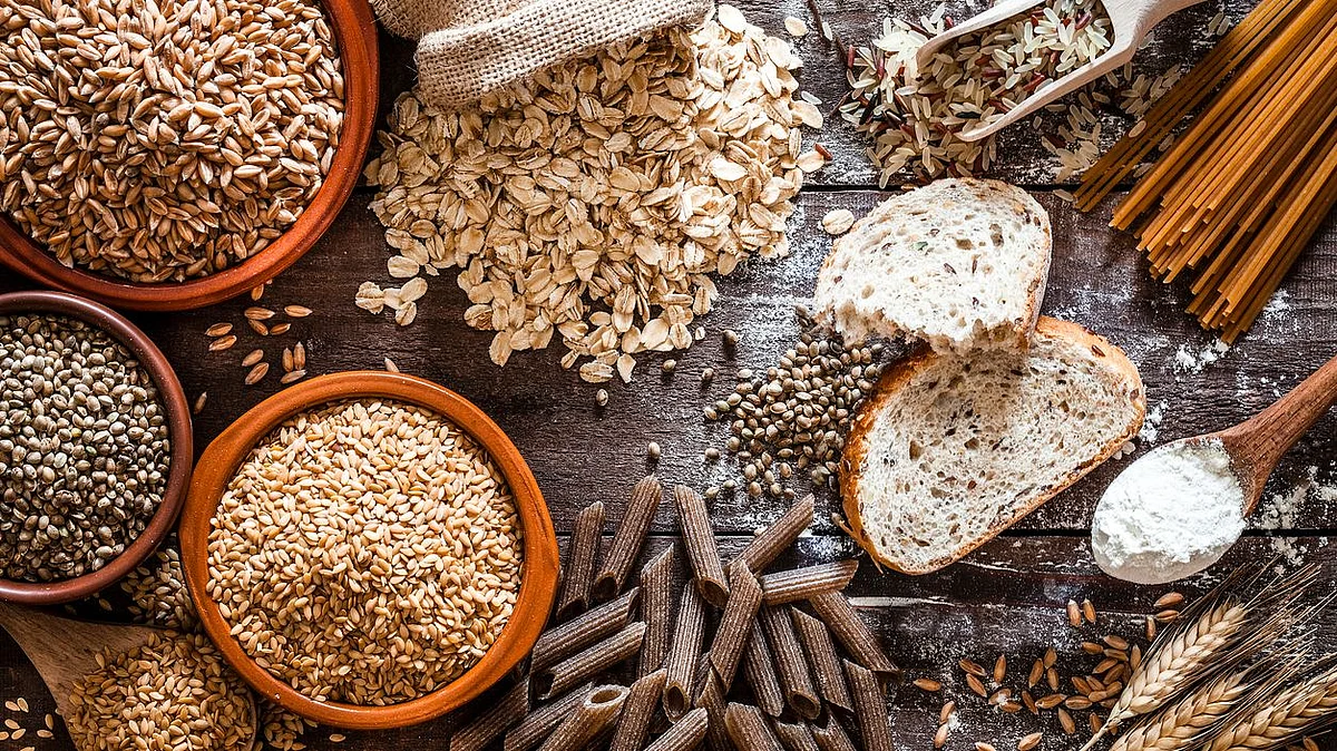 Healthy diet including cereals.