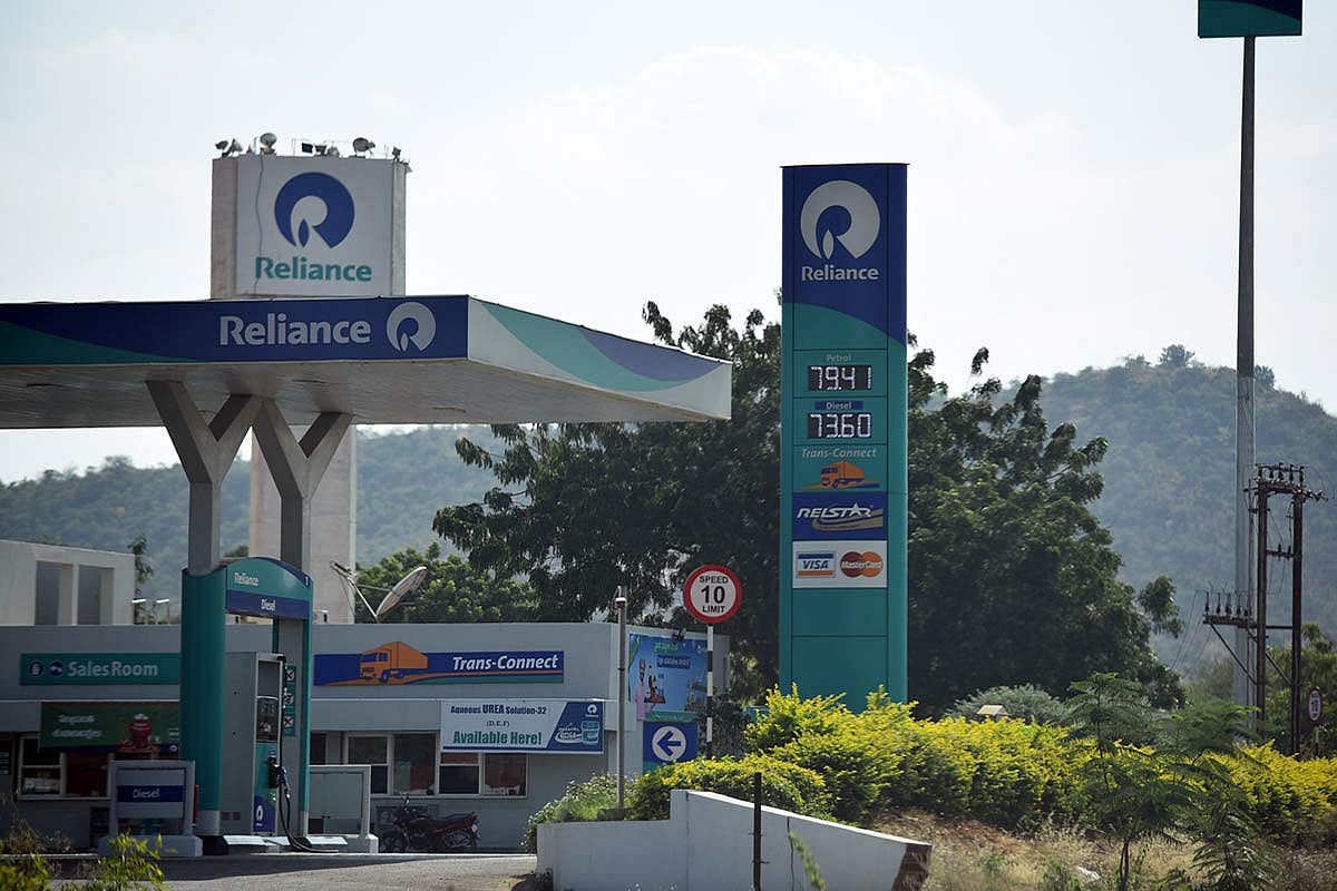 Reliance Ind and British Petroleum announce fuel retailing venture under 'Jio-BP' brand