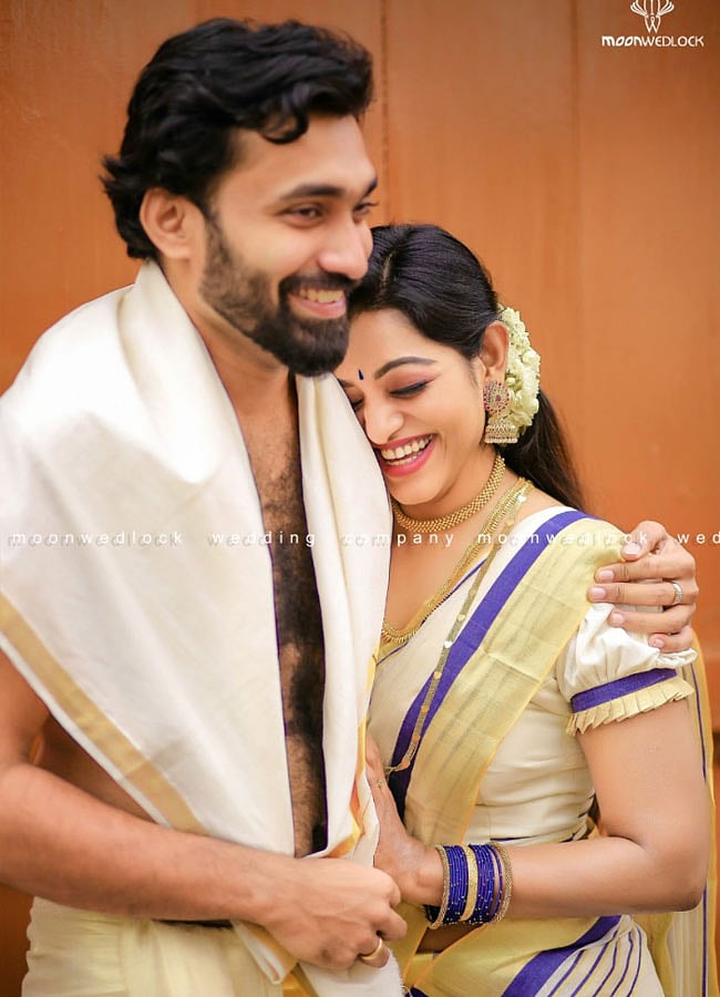 Malayalam Tv Anchor Meera