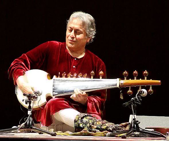 Why British Airways that lost Ustad's sarod should know about Dave Caroll