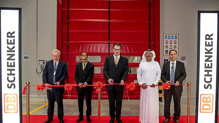 From left to right: Mr Christopher Smith - Regional CEO Middle East & Africa at DB Schenker, Mr Sanjiv Kakkar - Executive Vice President - NAMET RUB at Unilever, Mr Xavier Garijo - Member of the Board for Contract Logistics at DB Schenker, His Excellency Khalifa al Zaffin - Executive Chairman, Dubai Aviation City Corporation & Dubai South and Mr Ako Djaf - Vice President for Contract Logistics/SCM Middle East & Africa at DB Schenker