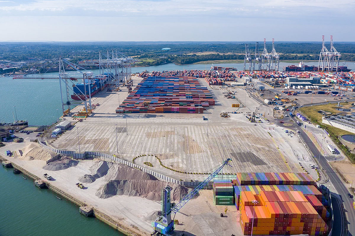 DP World Opens New Storage Park For Empty Containers At Southampton
