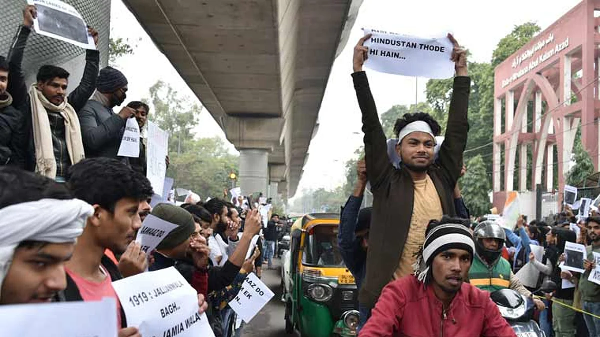 विरोध प्रदर्शन के बीच शामिल हुए सिमी के आतंकी, खुफिया इनपुट के बाद दिल्ली में सतर्कता