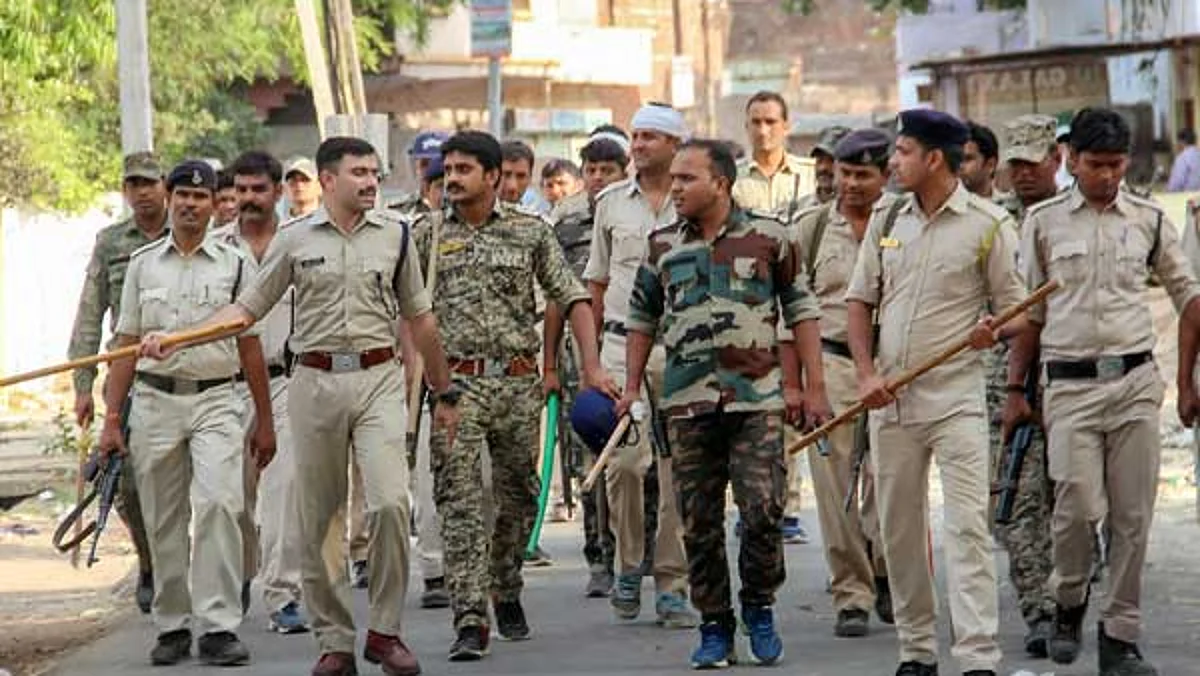 पूरे मध्यप्रदेश में रात आठ बजे से सुबह पांच बजे तक कर्फ्यू, सप्ताह में दो दिन पूर्ण लॉकडाउन।