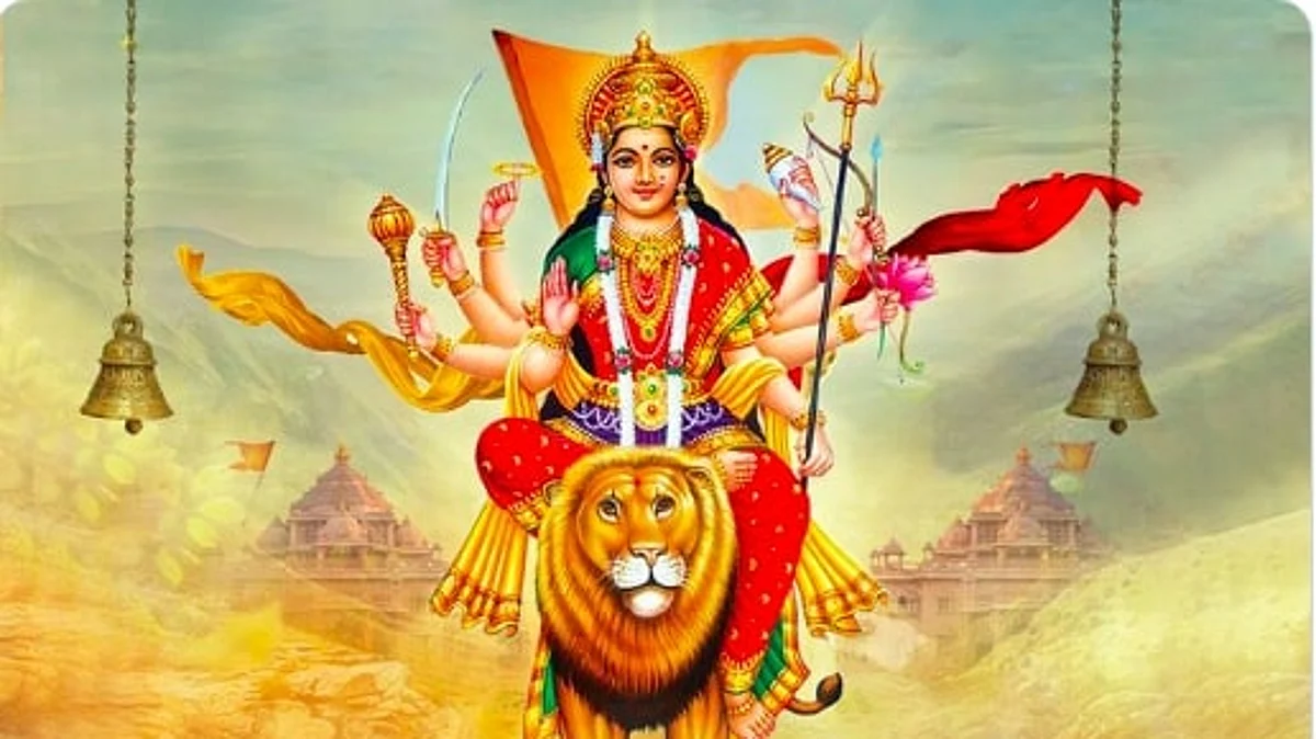 दुर्गाष्टमी की छाई रही धूम, योगी आदित्यनाथ ने किया सप्तशती पारायण