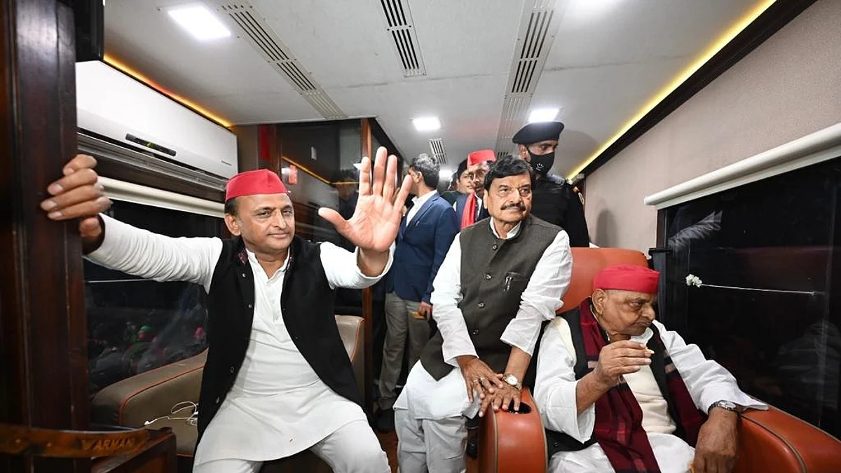 मुलायम परिवार का एक और किला ध्वस्त, यूपी की सहकारिता के शीर्ष पर अब बीजेपी-संघ के लोग