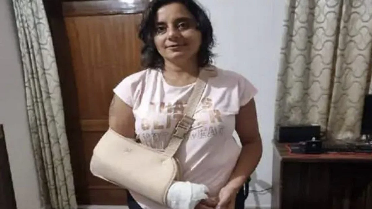 UP: जब एक्सप्रेसवे पर बदमाशों से भिड़ गए डॉक्टर दंपति, लुटेरों के प्लान को ऐसे किया असफल