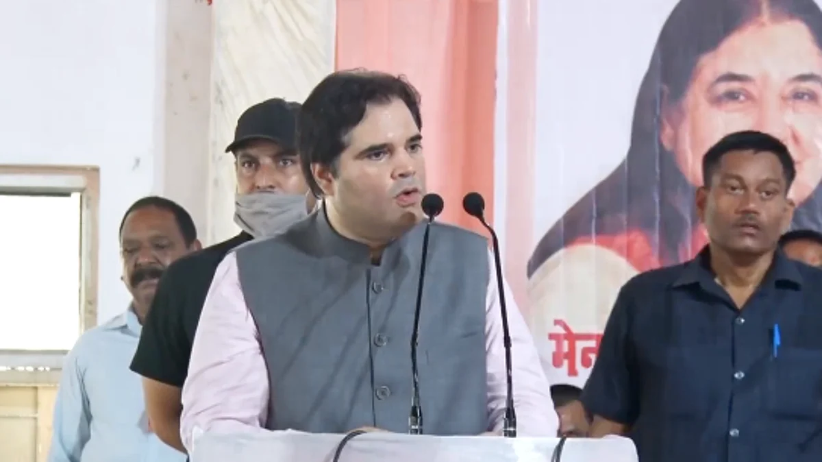 अग्निपथ योजना: वरुण बोले- 'जब एक नौजवान का सपना मरता है, तो पूरे देश का सपना मरता है'
