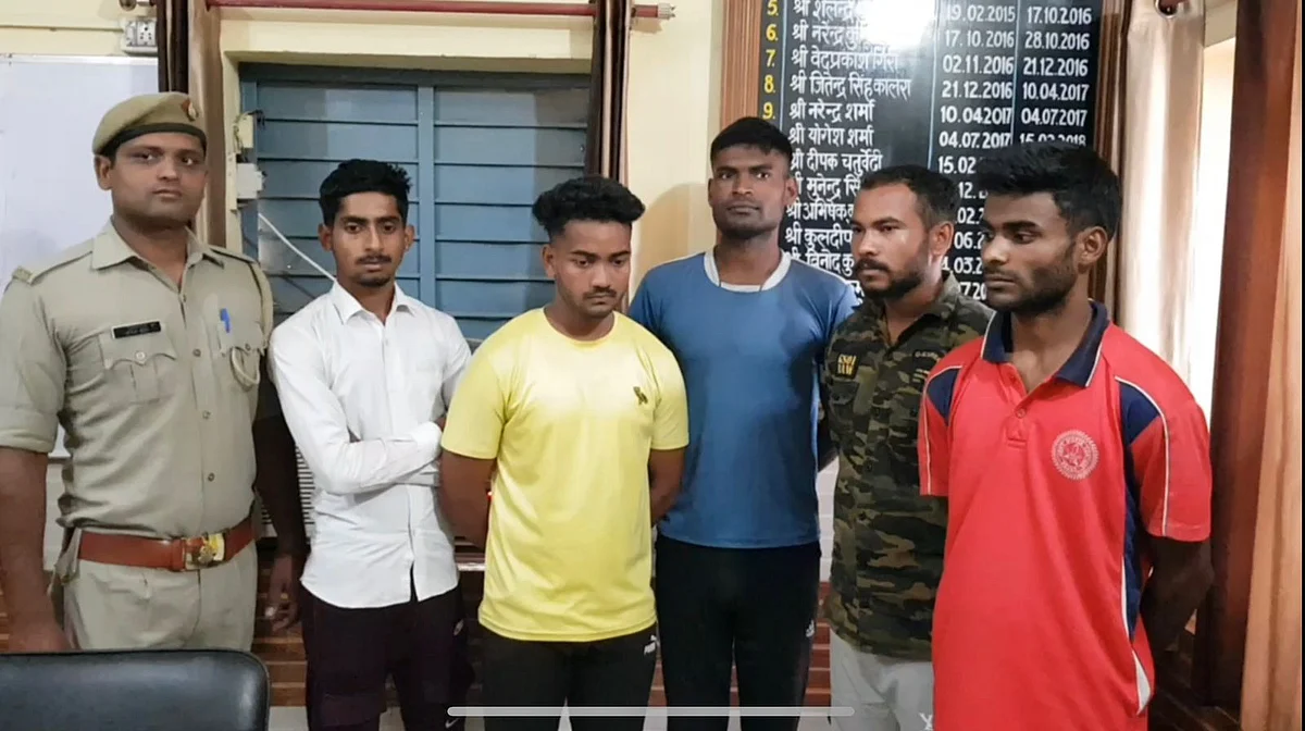 सहारनपुर में 'अग्निपथ' के विरोध में रेलवे स्टेशन पर तोड़फोड़ की योजना बना रहे 5 अरेस्ट