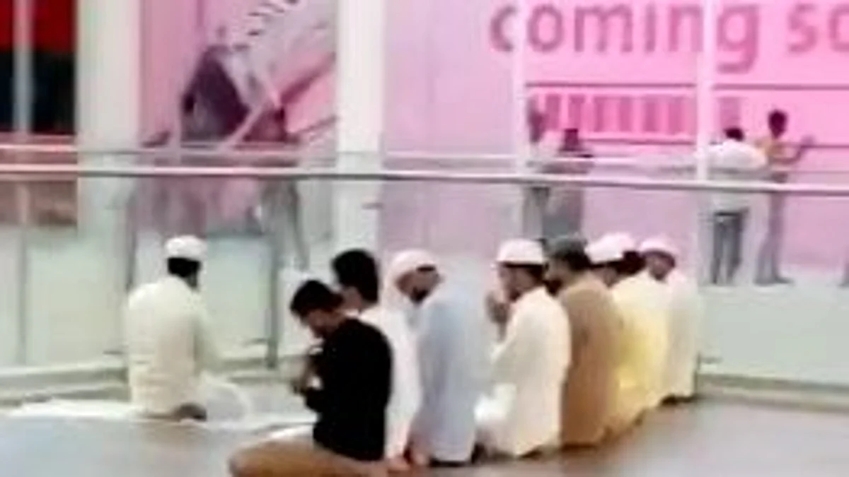 लखनऊ: Lulu मॉल में नमाज किस साजिश के तहत पढ़ी गई थी, क्या पुलिस को इस सवाल का जवाब मिला?