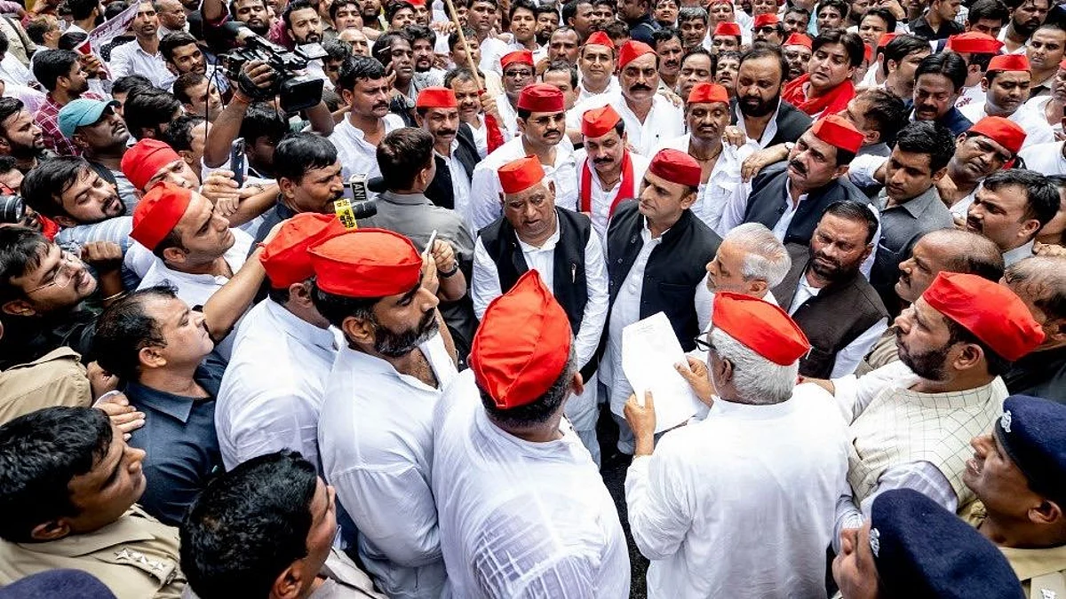 UP विधानसभा मॉनसून सत्र: अखिलेश बोले- 'जन आक्रोश से डरकर BJP असुरक्षित महसूस कर रही है'