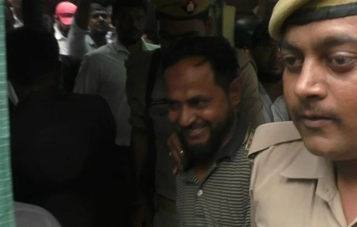 दुष्कर्म मामले में वाराणसी की कोर्ट से इटावा के मौलाना जरजिस को मिली 10 साल की कैद
