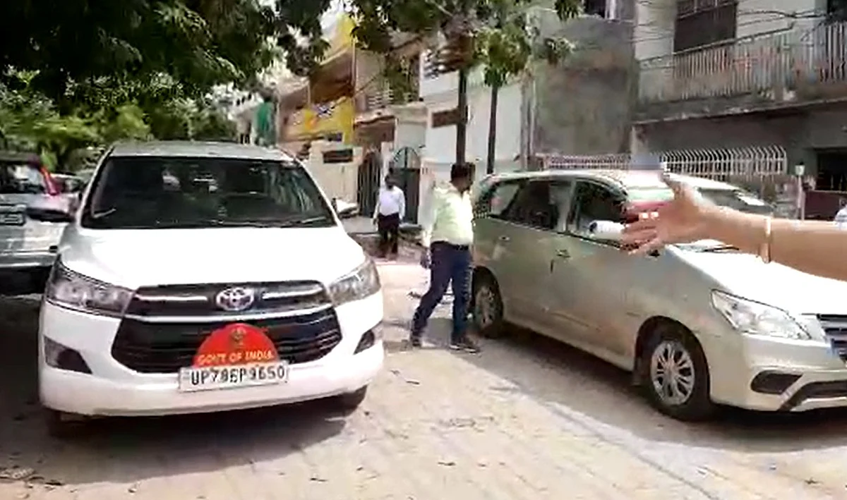 UP की इन पार्टियों का नाम तक नहीं जानते लोग, फिर भी मिला करोड़ों का चंदा, पड़े IT के छापे