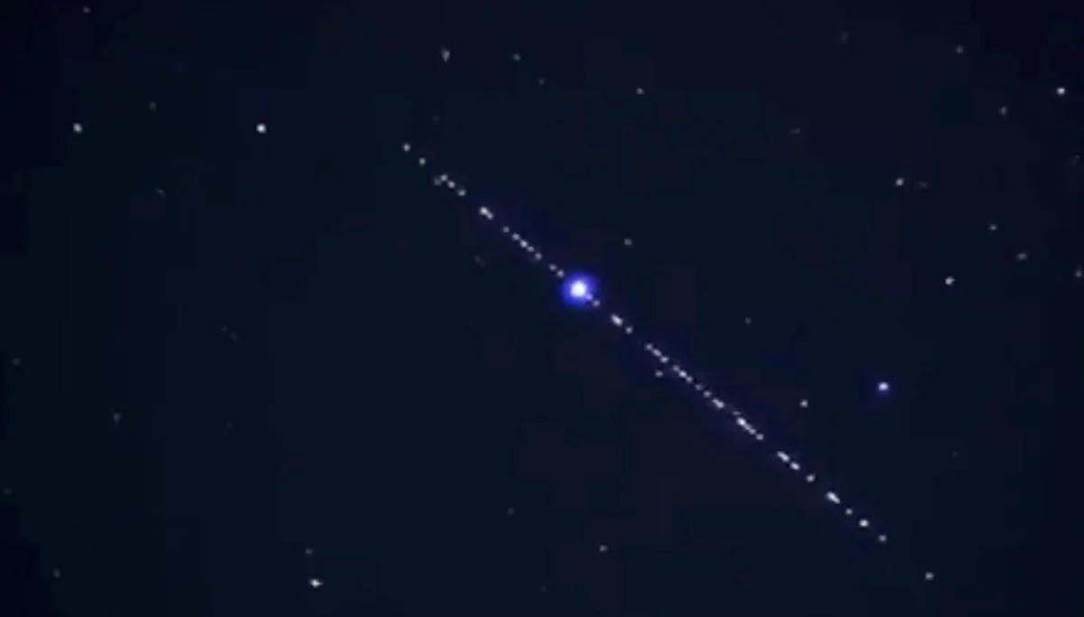 यूपी के आसमान में दिखने वाली आकृति एलियन UFO थी या कुछ और? जानिए 'FACT'