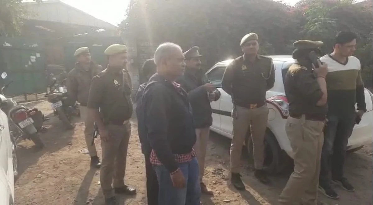 गाजियाबाद: बदमाशों ने बोला फैक्ट्री पर धावा, ट्रक लेकर आए साथ और ऐसे दिया वारदात को अंजाम