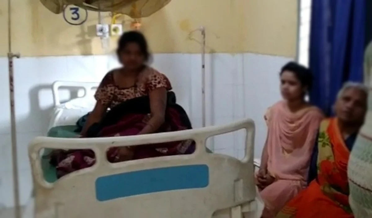 शाहजहांपुर: विवाहेतर संबंध के शक में पत्नी को ऑटोरिक्शा से नीचे उतारकर पति ने फेंका तेजाब