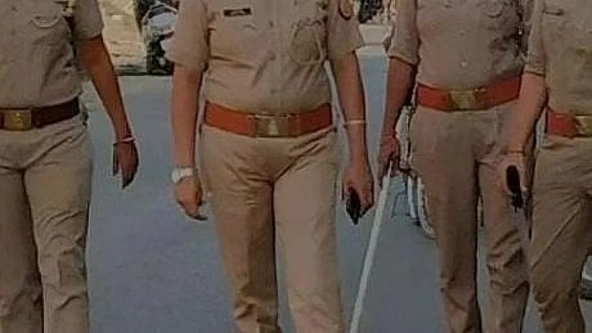 उत्तर प्रदेश पुलिस (सांकेतिक तस्वीर)