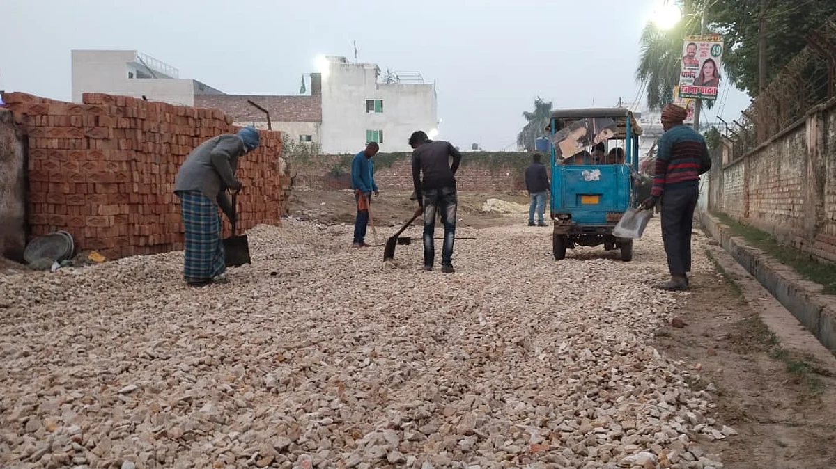 प्रयागराज: निकाह से पहले लड़की ने CM योगी से लगाई थी गुहार, अब बनने लगी सड़क