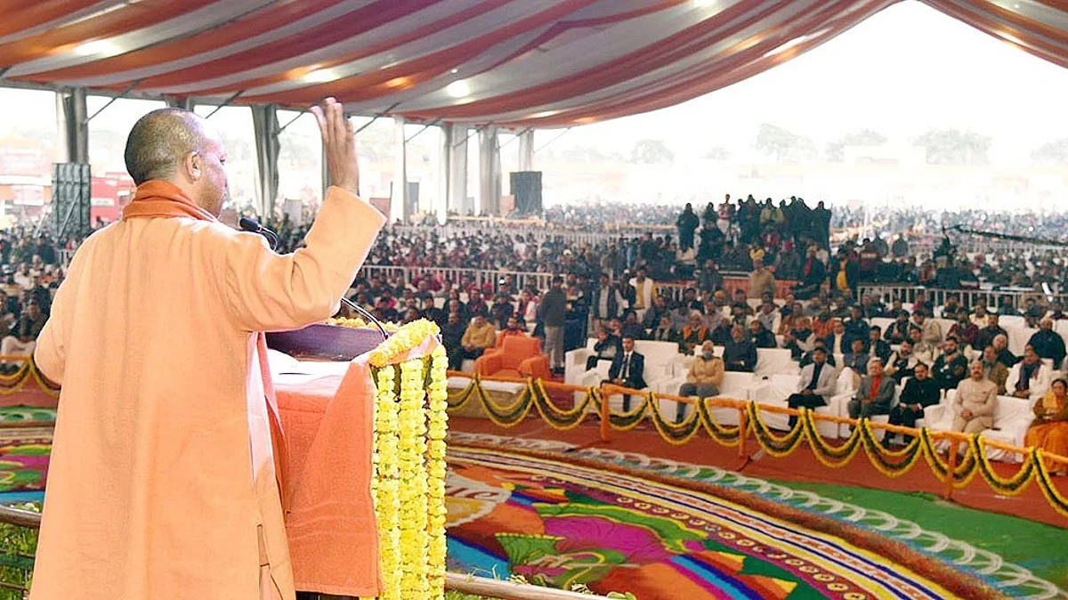 सीएम योगी बोले- 'गोरखपुर अब अपराध नहीं, आस्था और विकास का समन्वित केंद्र है'