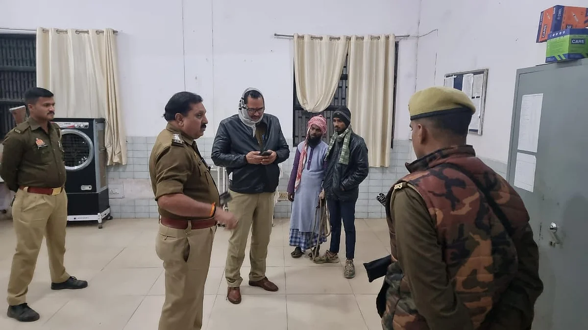 मऊ: भूत-प्रेत का भय दिखाकर दलित युवती का अपहरण, फिर जीजा-साले ने किया रेप, दोनों गिरफ्तार