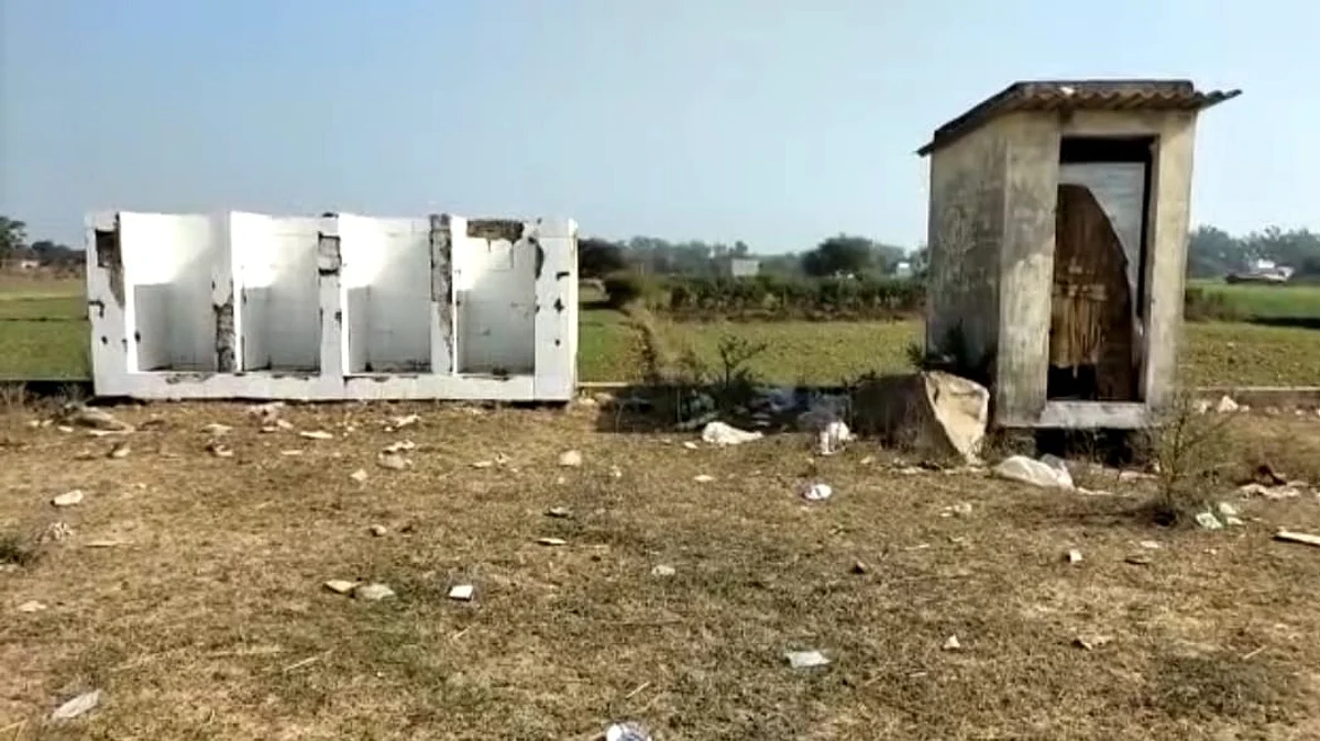 सोनभद्र: 7 सालों से है यहां यात्री कर रहे बस का इंतजार, 25 लाख से बनकर तैयार हुआ था स्टैंड