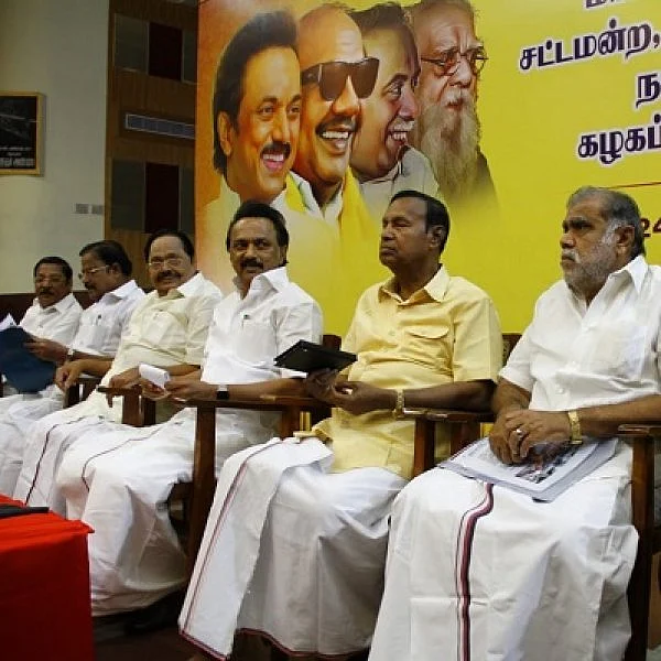 ``கொள்கைக் கூட்டணியா அல்லது கொள்ளைக் கூட்டணியா?’’ - மோடியைச் சாடும் ஸ்டாலின்