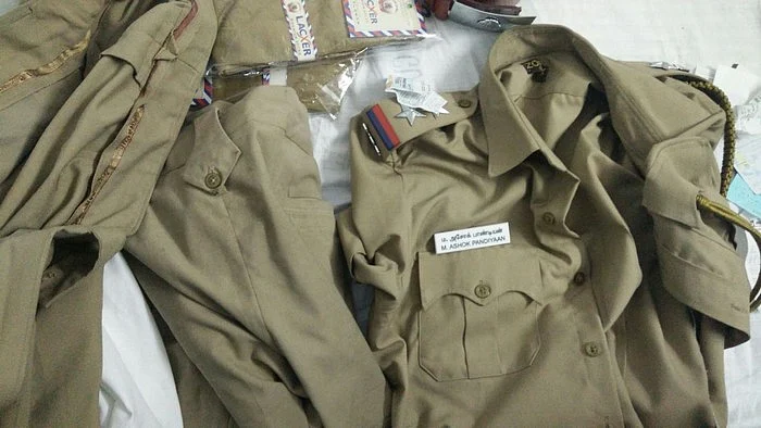 காதலர்களைத் தெறிக்கவிட்ட போலி சப்-இன்ஸ்பெக்டர்! - இது சென்னை 'அட்ராசிட்டி'
