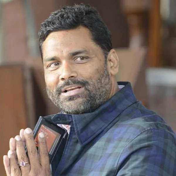 'ராணுவ வீரர்களை விடுங்க; அரசியல்வாதிகளைக் கொல்லுங்க' - மாவோயிஸ்ட்களுக்கு எம்.பி-யின் கோரிக்கை!