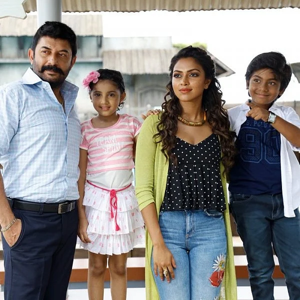 'பாஸ்கர் ஒரு ராஸ்கல்' படத்தின் டீசர் வெளியானது!