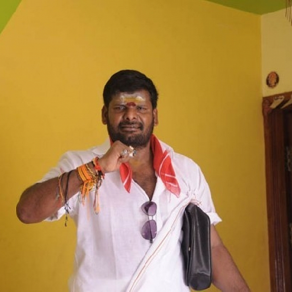 ``இட்லி சாப்பிட வந்த பாலா அண்ணனுக்கு 5 சட்னி ஊத்தி மடக்கிட்டேன்!’’ - கஞ்சா கருப்பு