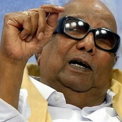 ''உயிர்களை மேலும் காவு கொடுக்காமல் அரசு உடனே மதுவிலக்கை அறிவிக்க வேண்டும்"!