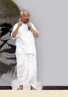 இத்துடன் நிறுத்தக் கூடாது அண்ணா !
