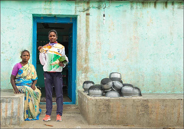 இந்தக் கால்கள் கடந்தவை அதிகம்!