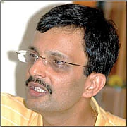 இந்திய ரூபாய்க்கு என்ன பிரச்னை?