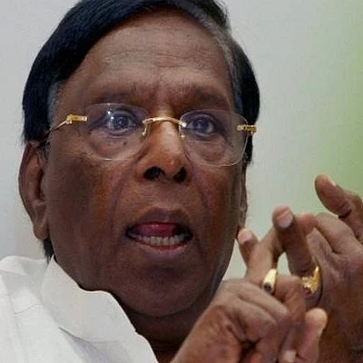 காங்கிரசுக்கு நெருக்கடி கொடுக்க நியமிக்கப்பட்டாரா கிரண்பேடி? -விளக்கும் நாராயணசாமி