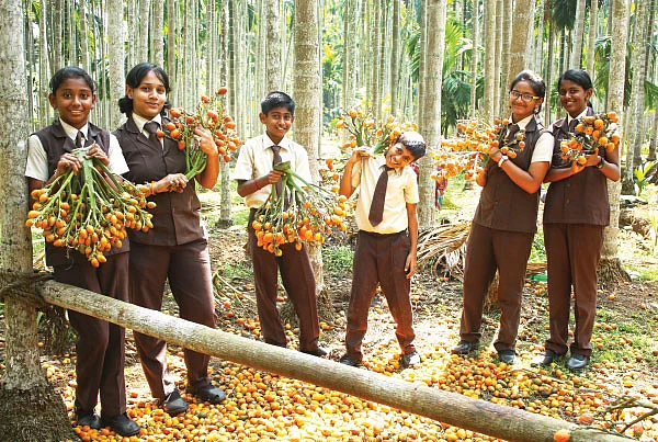 பாக்குக்கு முதல் மரியாதை!