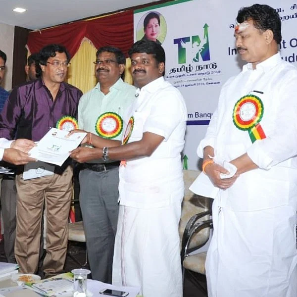 `ஜல்லிக்கட்டில் இந்த ஆண்டும் சாதனை படைப்போம்' - அமைச்சர் விஜயபாஸ்கர்